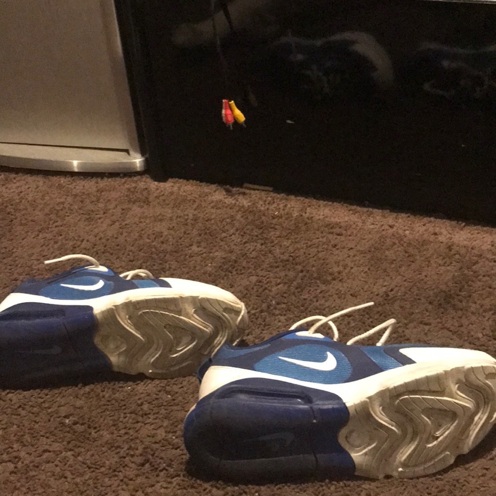 Airmax 200 first come first serve!! - Picture 6 of 9